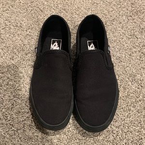 Vans slip on skate shoe—black monochrome